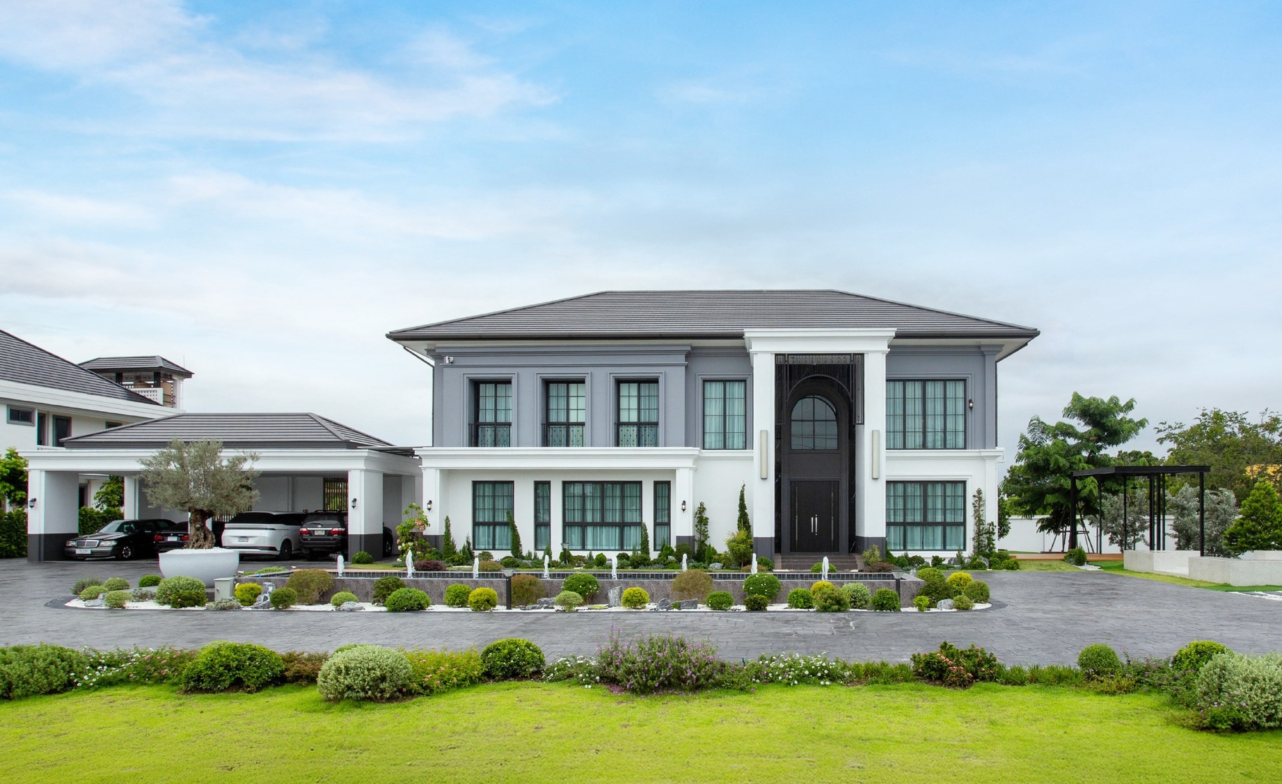 บ้านตากอากาศเขาใหญ่สไตล์หรูหรา